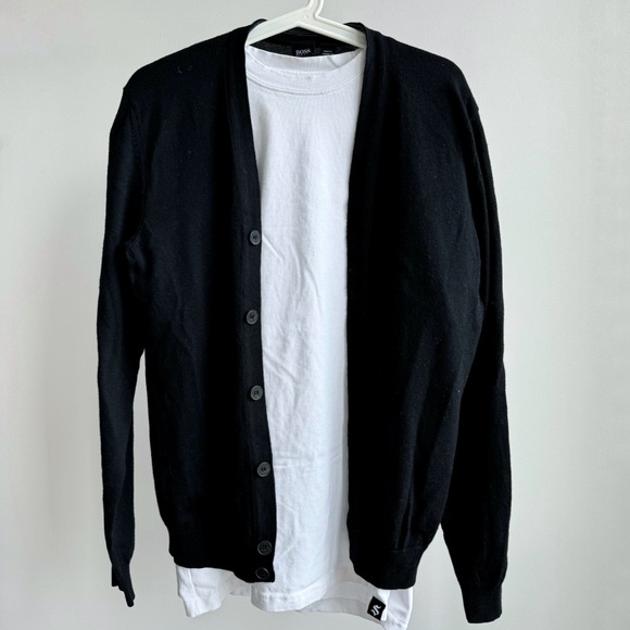 Hugo Boss 100% Virgin Wool Cardigan - Picture 3 of 10